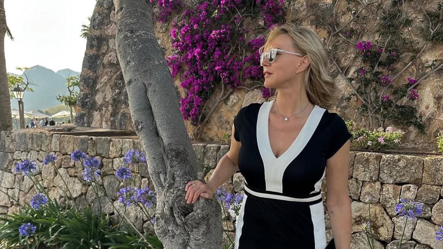 Istaknuti vjenčani gosti sa stilom: neprimjereni ili elegantni? Ova haljina postavlja pitanja