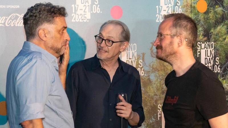FOTO Kakve face su se okupile! Steve Buscemi i Daniel Brühl na otvorenju ‘Slano Film Daysa’