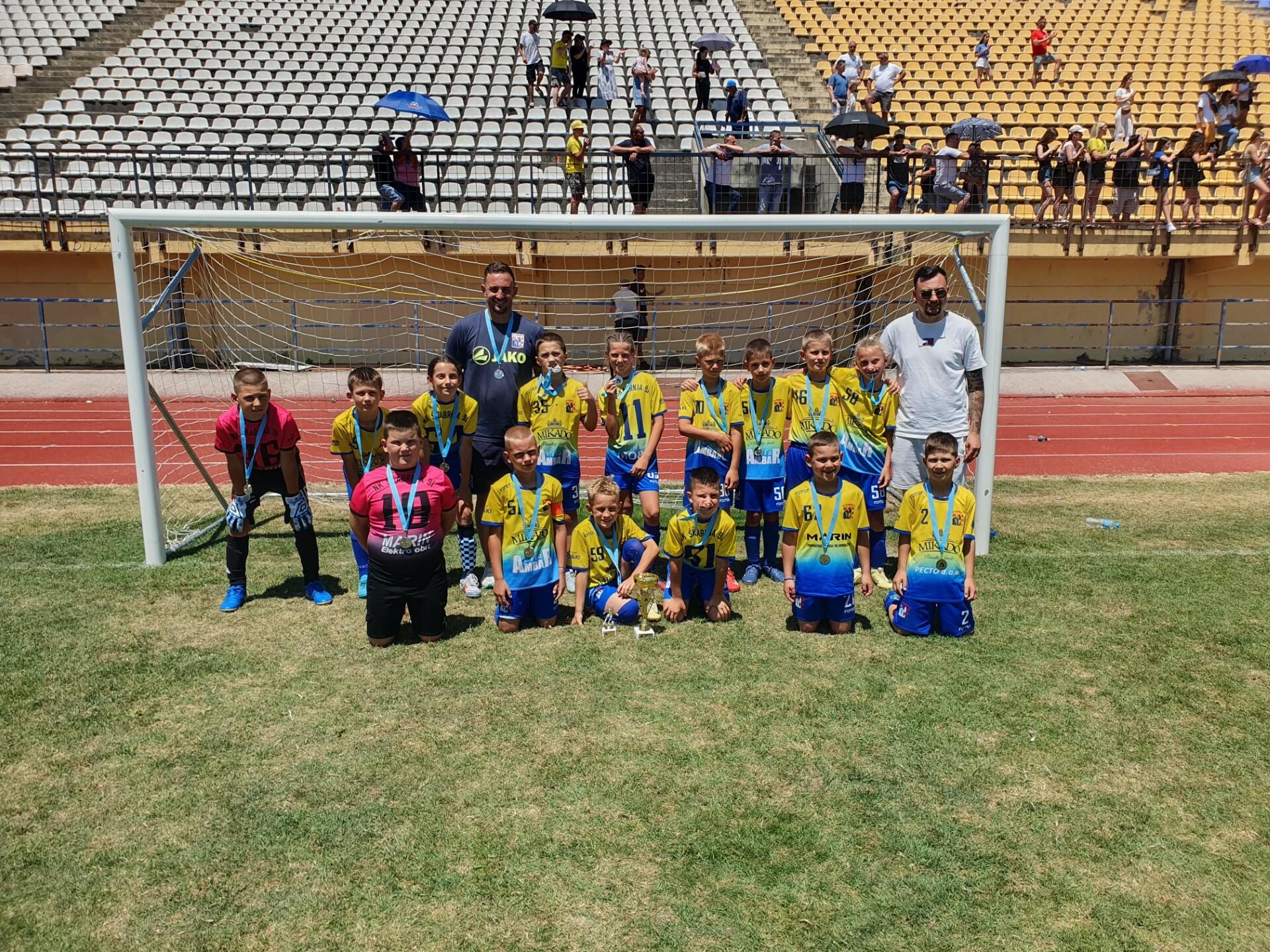 Na međunarodnom turniru “Hercegovina Cup 2025.” odličan rezultat ostvarili su mladi nogometaši NK Škabrnja ‘91
