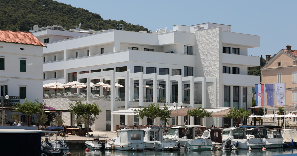 Bosanac u EU parlamentu napao HDZ: Dali su milijune iz EU HDZ-ovcu za hotel