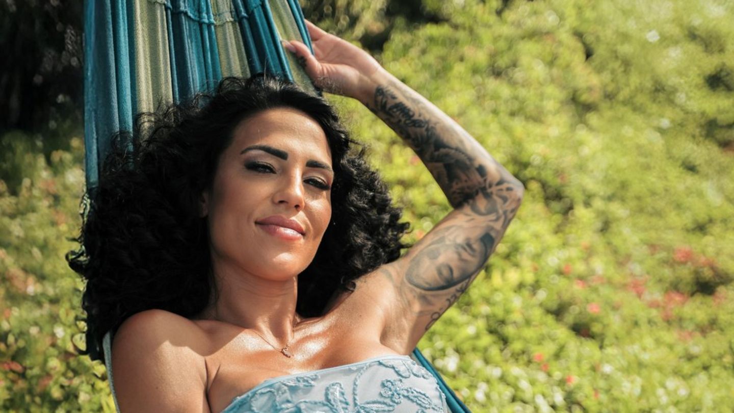 “Ljubav: Elena Miras je nova samohrana dama