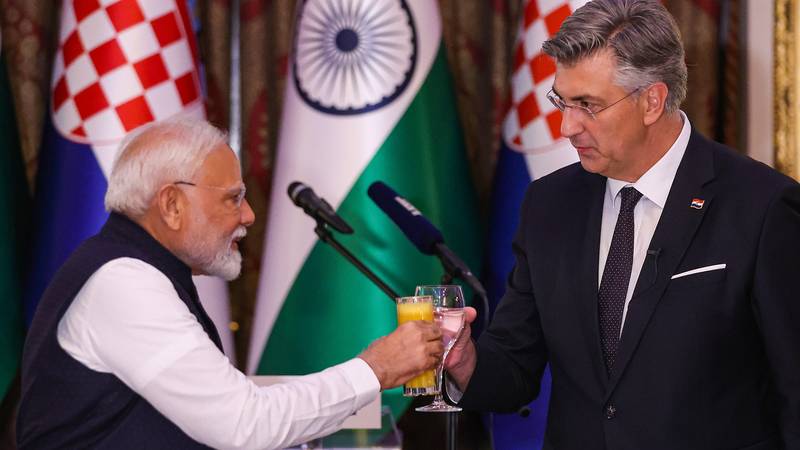 Plenković indijskom premijeru: Hrvatska može pomoći spojiti Indiju, Bliski istok i Europu!