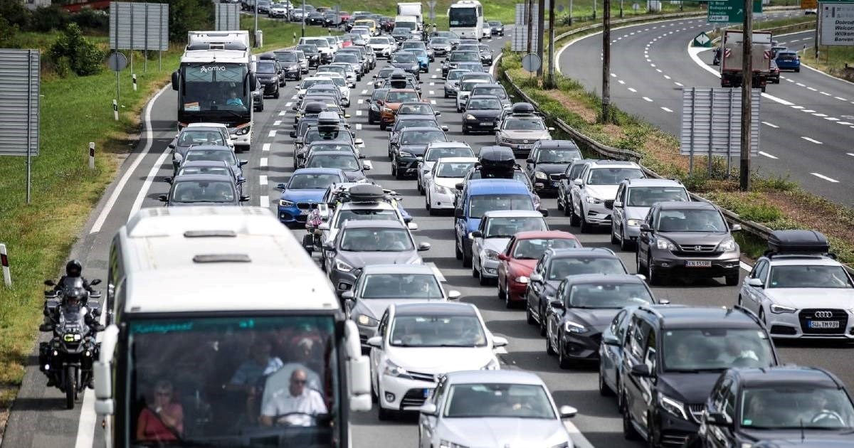 Ogromne gužve na cestama. Prometna na A1, kolona kod Lučkog 7 km
