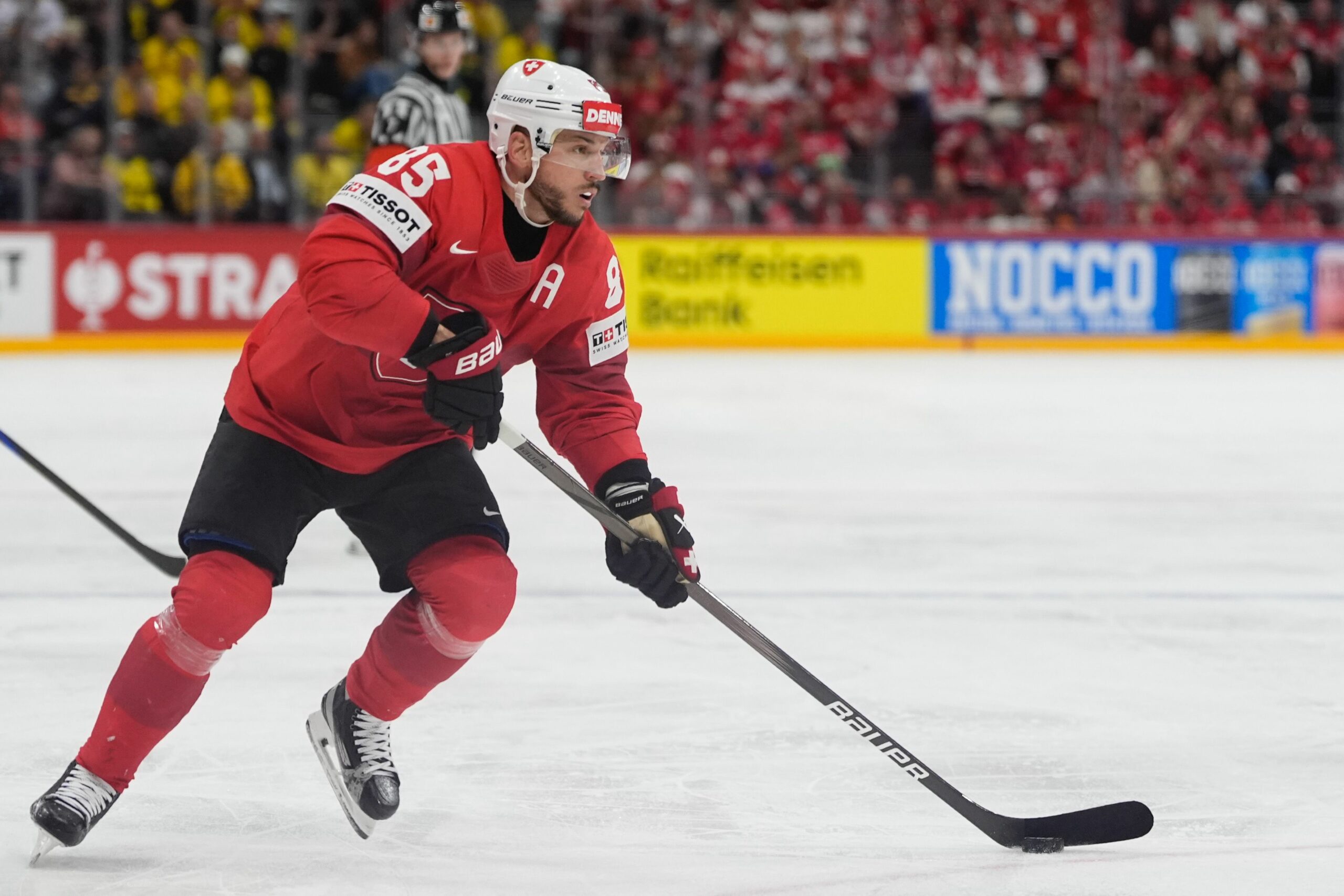 Najbolji igrač godine je švicarski, prema IIHF -u