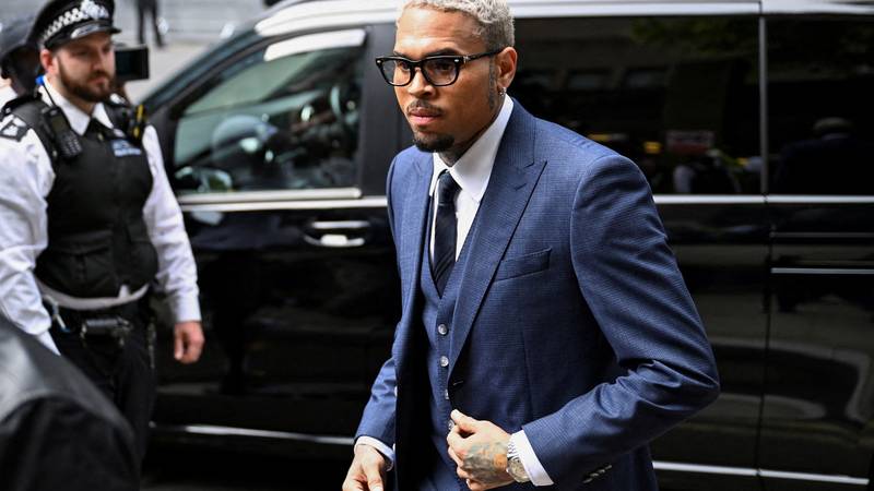 Chris Brown došao na sud zbog optužbi za napad: ‘Nisam kriv’