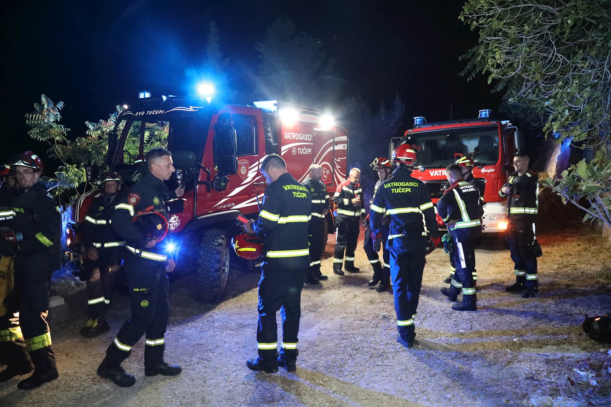 Čini se da netko podmeće požare kod Makarske. Uvodi se noćna patrola