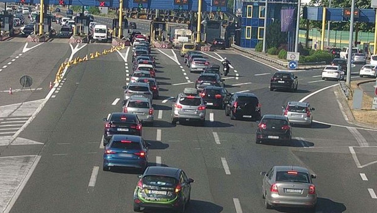 Očekuje se vrlo gust promet, moguće kolone i zastoji diljem zemlje