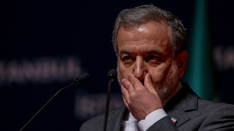 Iranski ministar Arakči: Nakon američkih napada Iran će se braniti “svim sredstvima”
