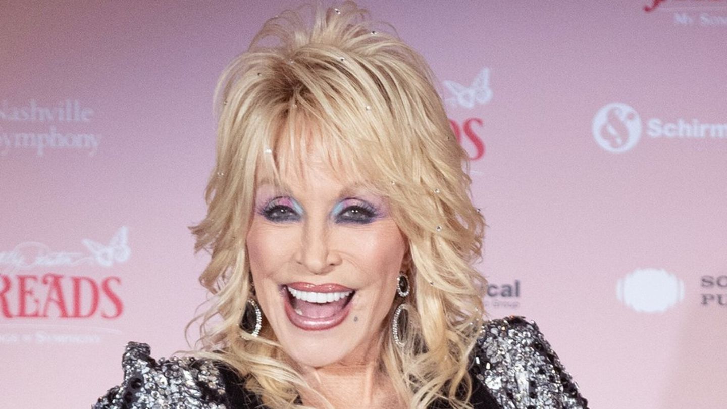 Dolly Parton: Legenda zemlje vraća se u Vegas