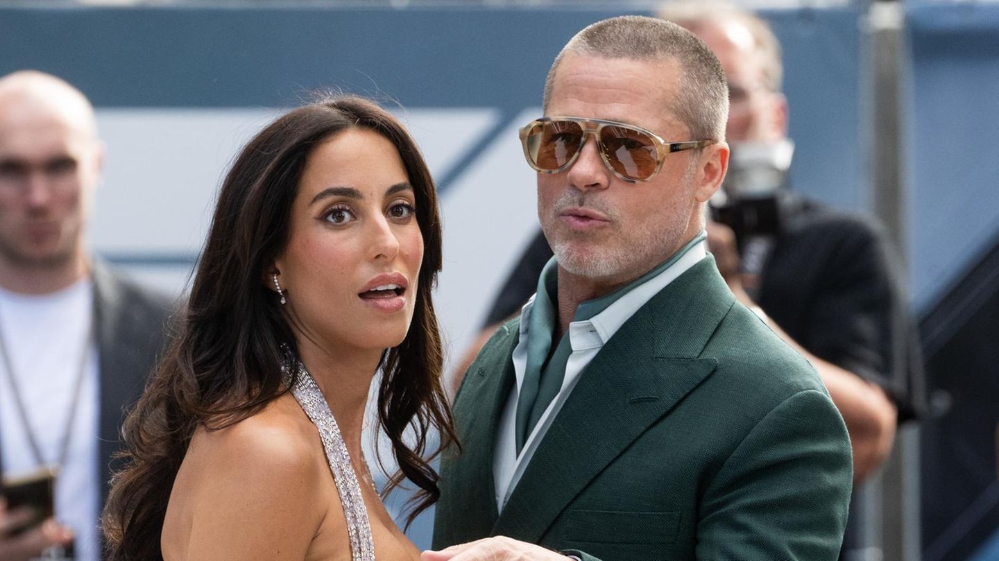 Brad Pitt: Ponovno pokrenite! Brad Pitt prvi put raspakira preko niske točke