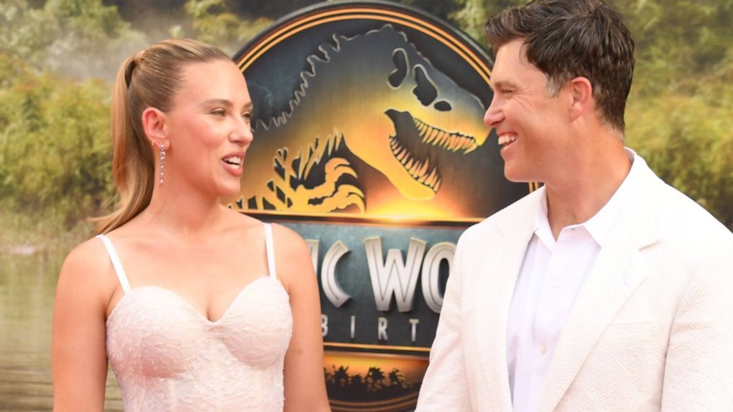 Scarlett Johansson i Colin Jost: Partner tražite premijeru “Jurassic World”