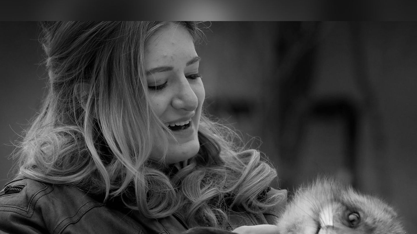 Mikayla Raines: YouTube zvijezda umrla je u dobi od samo 29 godina