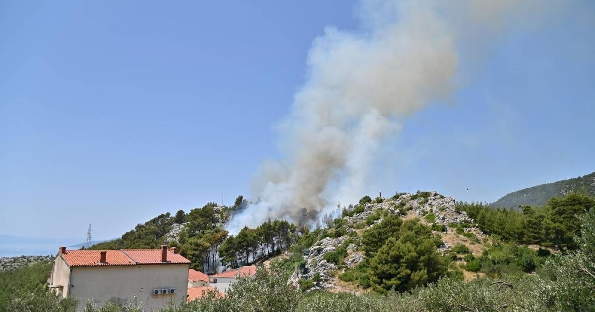 Vatrogasci: Stiže vrhunac toplinskog vala, opasnost od požara je vrlo visoka