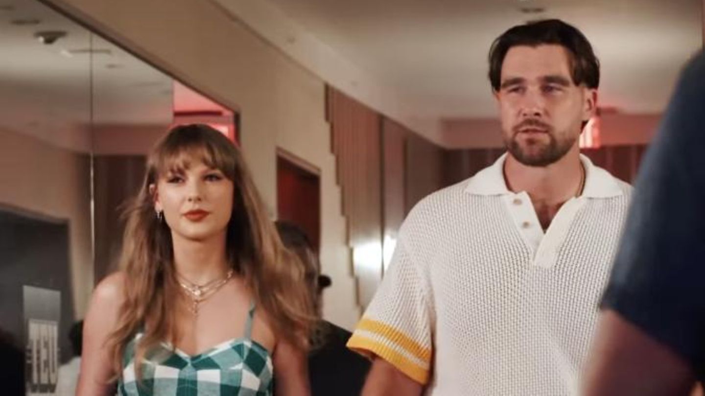 Taylor Swift + Travis Kelce: Taylor Swift i Travis Kelce napokon proslavljaju svoj debi na crvenom tepihu