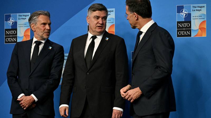 Milanović na Fejsu: Ako ćemo mi u Hrvatskoj proizvoditi vojnu opremu, super. Ključna je tema