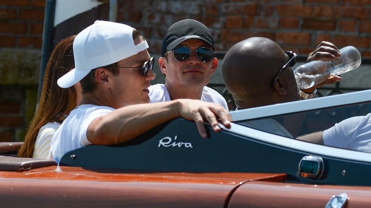 Orlando Bloom i Tom Brady: Opuštena obilazak broda prije vjenčanja Bezos