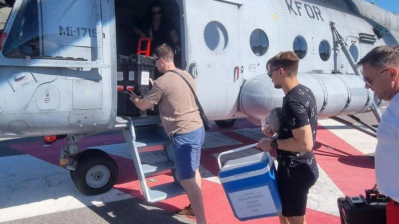 Helikopterom zrakoplovstva prevezli srce iz Splita u Zagreb