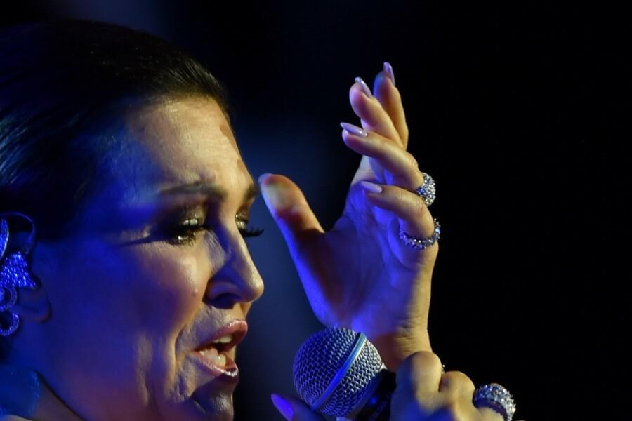 FOTO Nina je sinoć komplimentirala Splićanke kako su šik, a pogledajte nju večeras! Na Melodije je stigla u vau stylingu