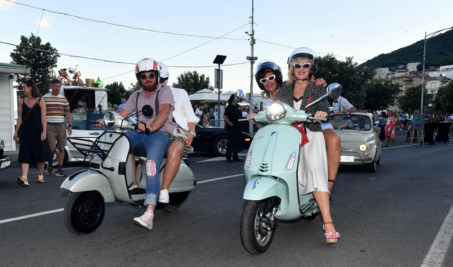 Ministar Glavina zadovoljan: prihodi od turizma veći su nego lani