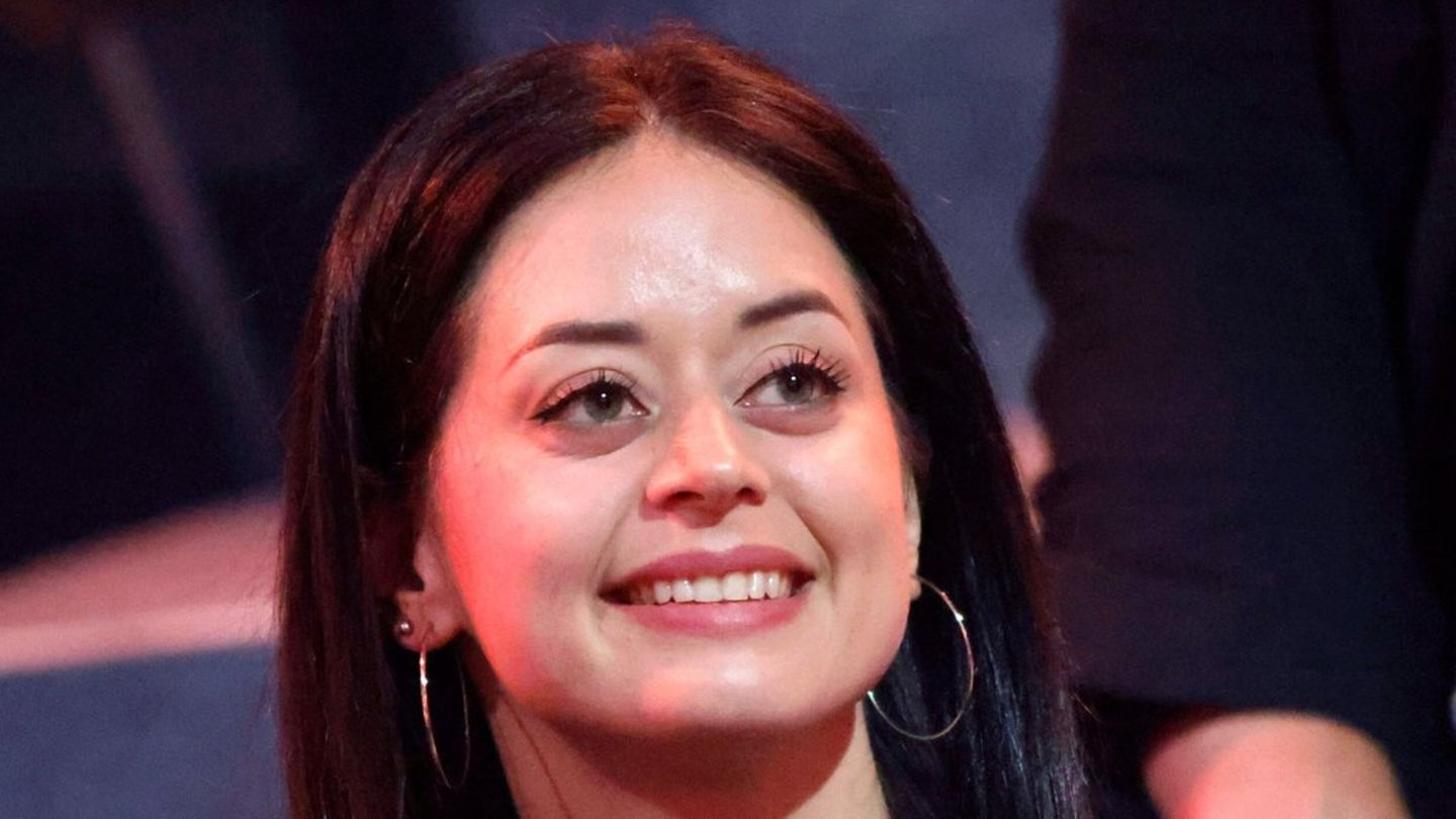 Zvijezda “Da plešemo” zvijezda Malika Dzumaev: Može se ponovno nasmiješiti nakon operacije