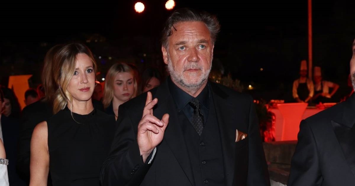 Russell Crowe (61) nakon brojnih komentara da se udebljao, iznenadio novim izgledom