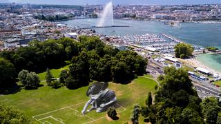 Nogomet – UEFA Euro 2025 – Saype odaje počast ženskom nogometu u Ženevi