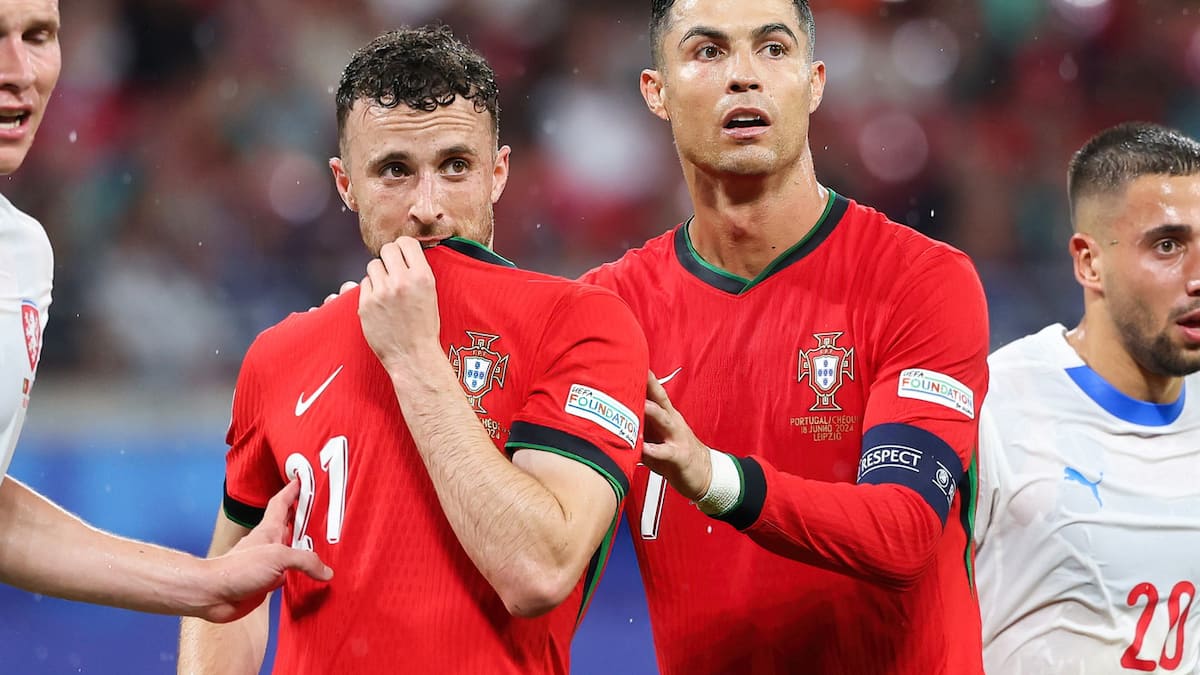 Cristiano Ronaldo Trauert Fussballstar Diogo Jota