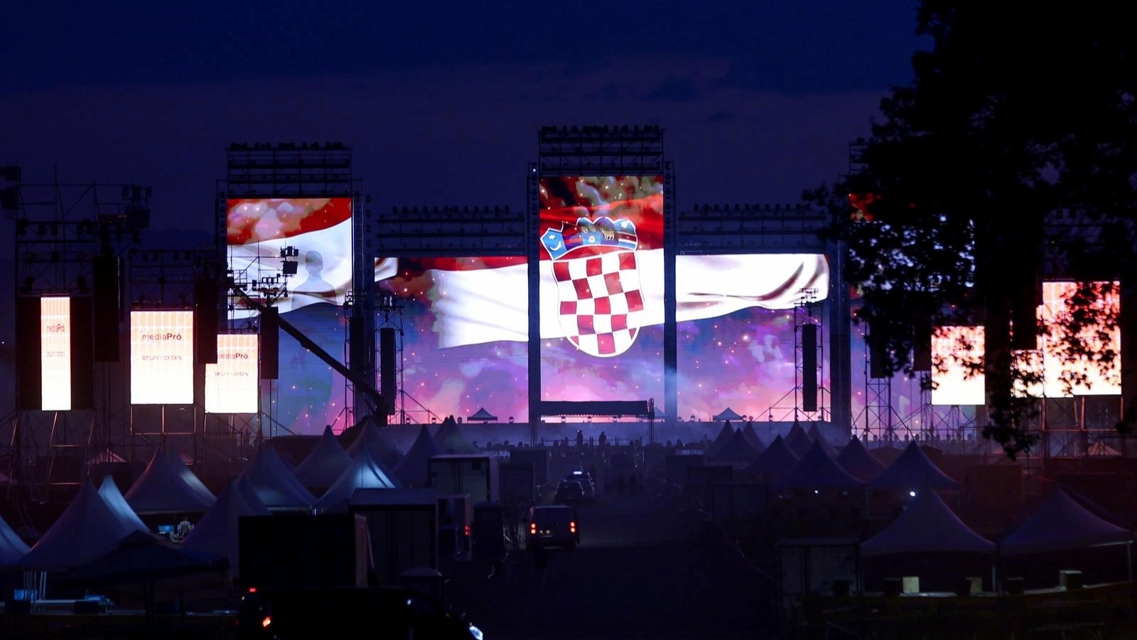 Plenković se ukazao na probi Thompsona. Danas kreće fan zona, navečer blokada prometa