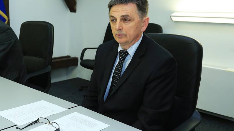 Sutra sudi, danas pod istragom USKOKA !  Vrban suspendiran jer je ‘namještao’ presude prijateljima…