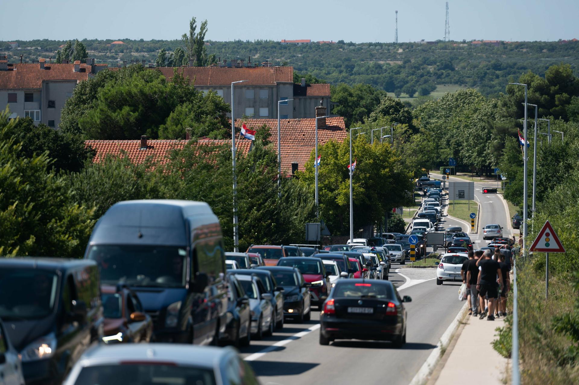 Pijan udario dijete na pješačkom, a onda pobjegao – završio u zatvoru u trajanju od 15 dana