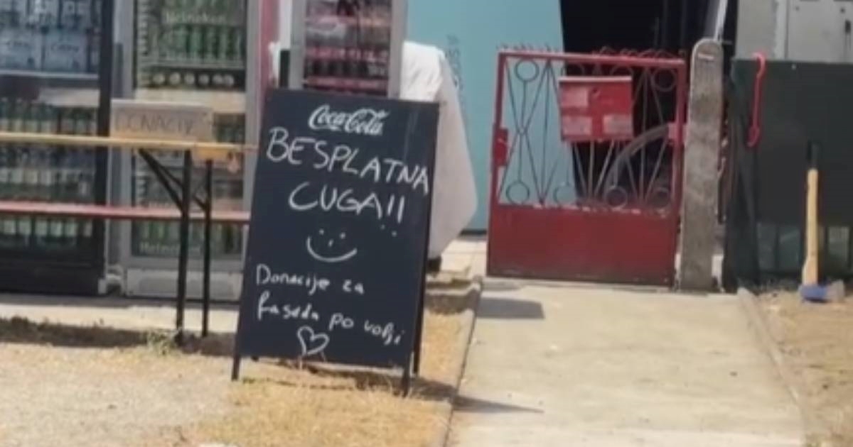 VIDEO Kod VIP ulaza netko dijeli besplatno piće, natpis nasmijao posjetitelje
