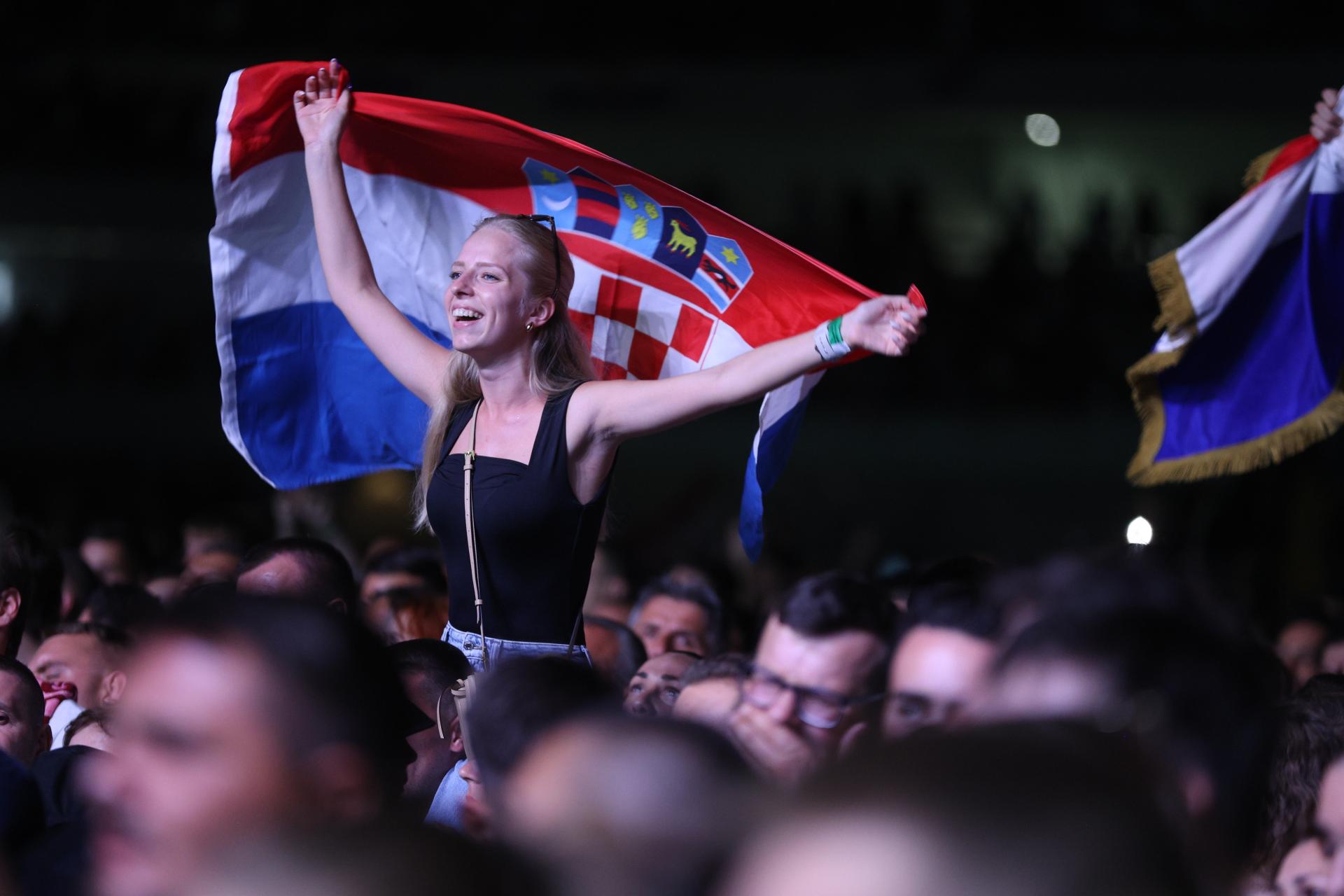 Nemojmo se lagati, Thompsona se gazilo! A evo i zašto je došlo do veličanstvenog pokreta i 500.000 Hrvata u Zagrebu!