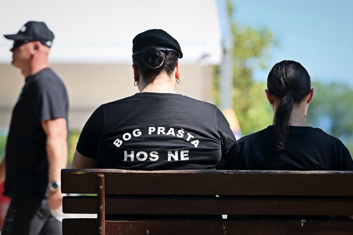 Možemo traži zabranu ZDS-a i sankcioniranje ustaškog znakovlja s koncerta Thompsona