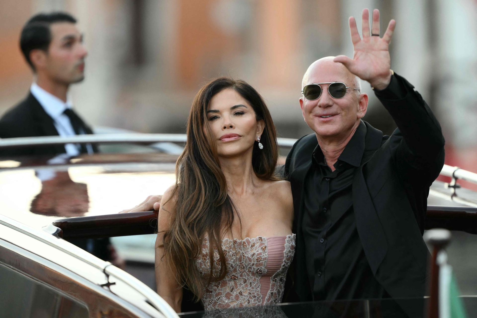 Jeff Bezos i supruga Lauren ponovno u Hrvatskoj: nakon raskošnog vjenčanja, novi bračni život započeli na Mljetu