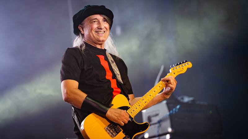 Plavi orkestar oduševio pulsku Arenu: ‘Ovo je poseban koncert’