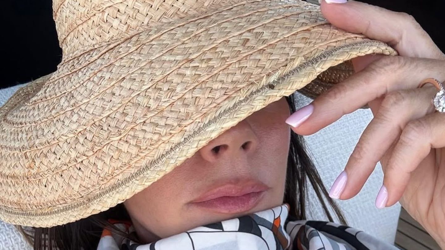 Victoria Beckham: 16. zaručnički prsten Victoria Beckham čini 20 milijuna kompletnih