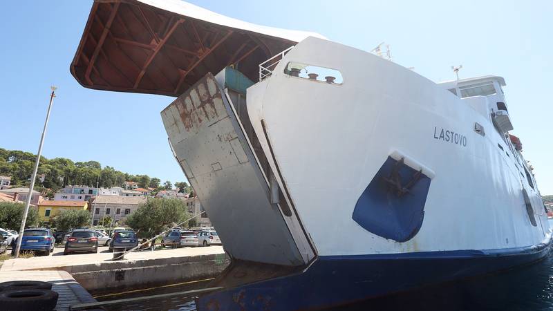 Godina dana od strašne tragedije trajekta Lastovo