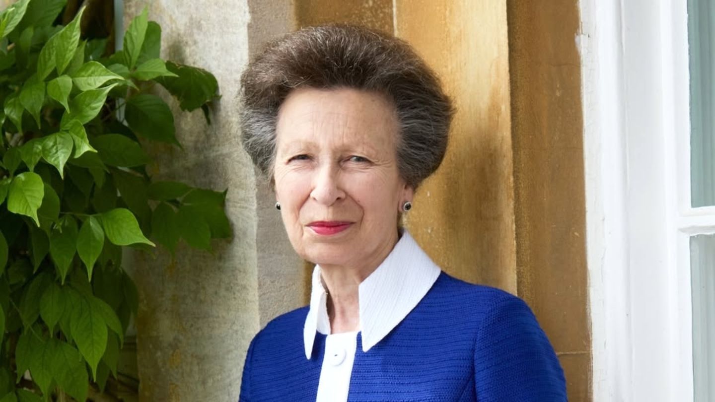 Princeza Anne: Palace poštuje najtežeg kraljevskog kraljeva s svijetlim portretom