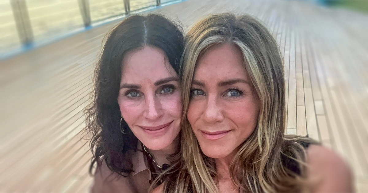Courteney Cox i Jennifer Aniston objavile selfie: “Izgledamo baš slatko”