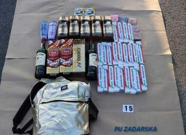 Provalnici iz Maslenice pali s ukradenim cigaretama i alkoholom, policija ih zatekla s alatom i plijenom!