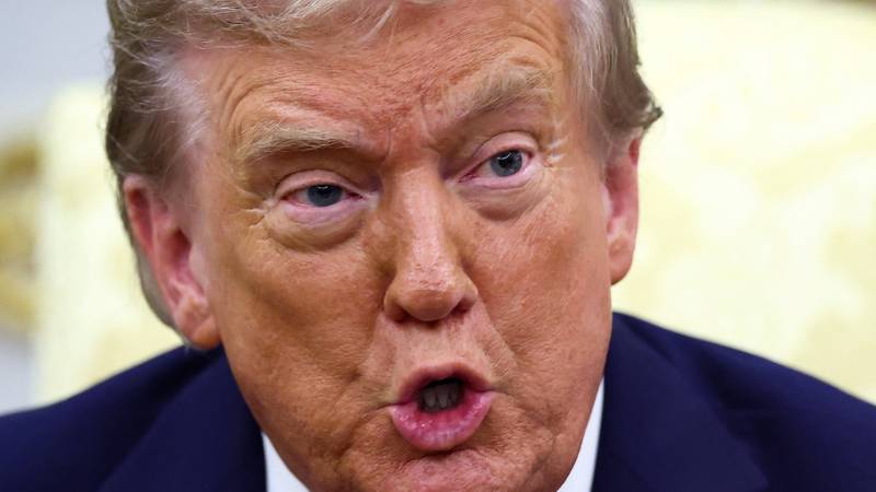 Trump udario na Obamu: Izdajnička zavjera protiv mene