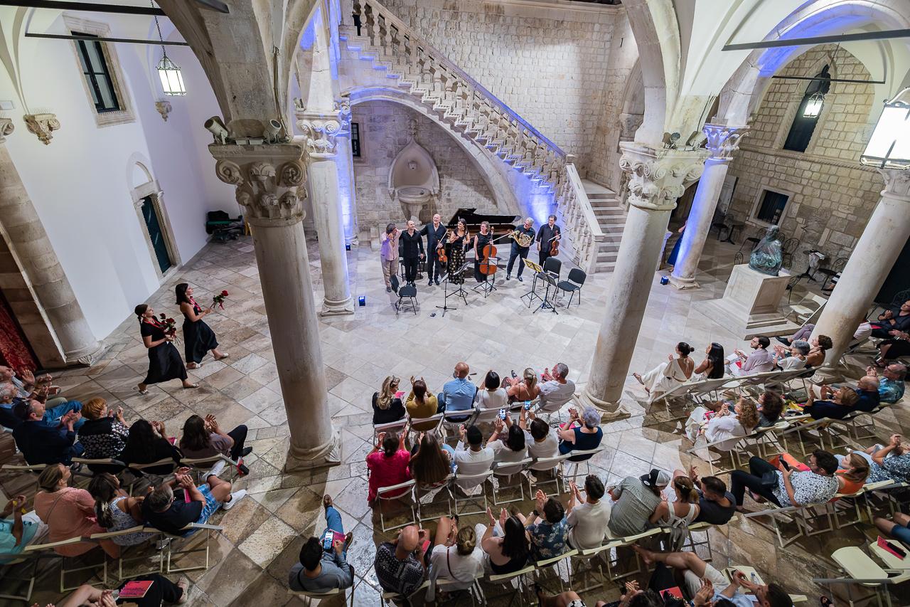 Započeo 8. Stradun Classic Festival: Vrhunski glazbenici i posveta Pendereckom u Kneževom dvoru