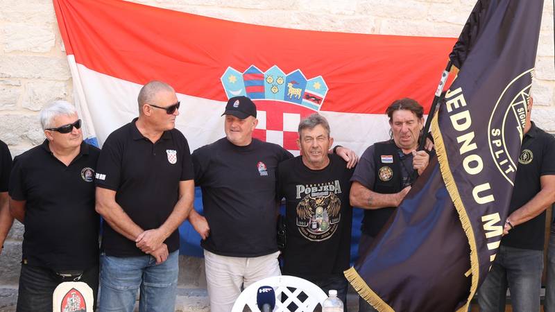 ‘Jučer Benkovac, danas Šibenik. Uz Plenkovićev blagoslov. Vlada institucionalni kaos i beznađe…’