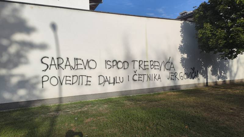 Nova sramota: Huligani ispisali jeziv grafit protiv Dalije Orešković i Miljenka Jergovića