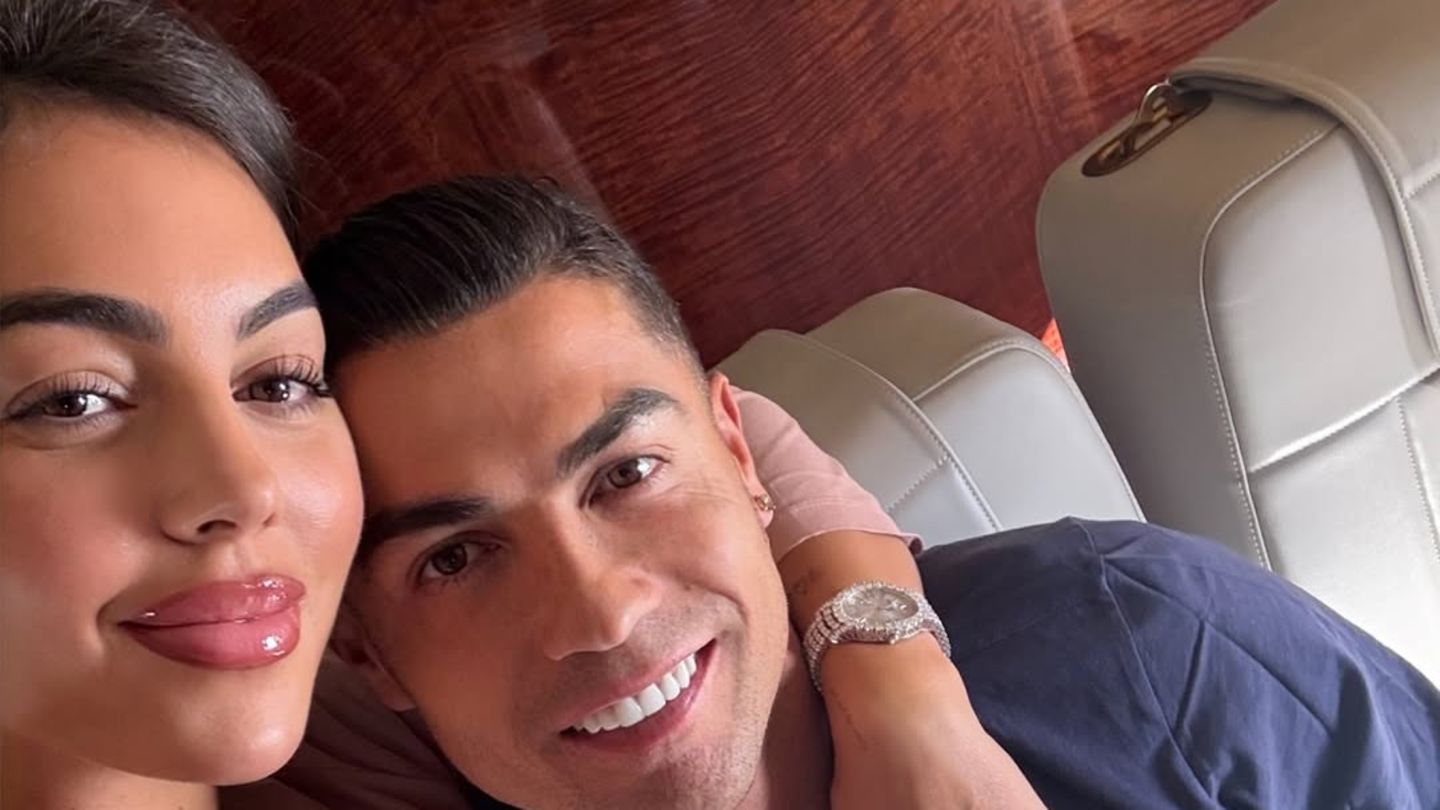 Cristiano Ronaldo + Georgina Rodríguez: Prvi selfie od vijesti o angažmanu, pokazala je to s teško u ljubavi
