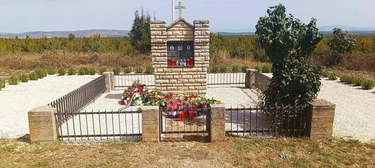 Obilježavanje 31.obljetnice pogibije hrvatskih vitezova Tomislava Karduma i Šime Džepine u Biloj Vlaki