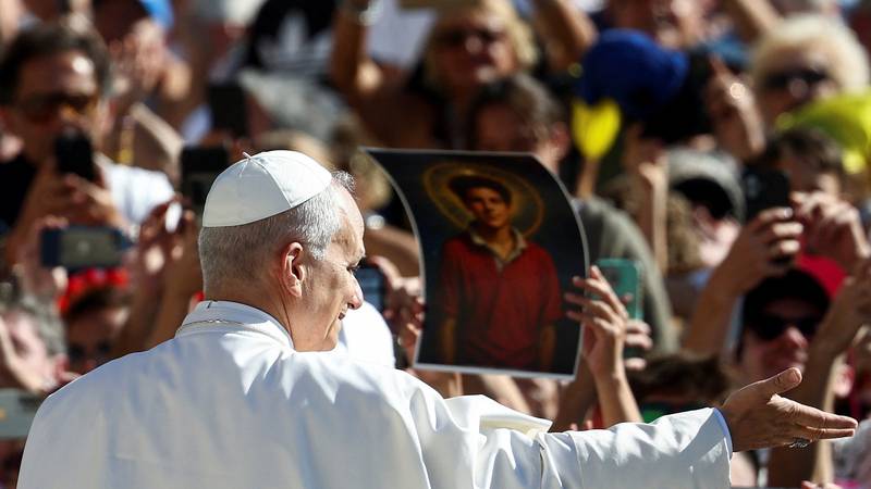 ‘Božji influencer’: Papa Lav XIV. proglasio Carla Acutisa svetim