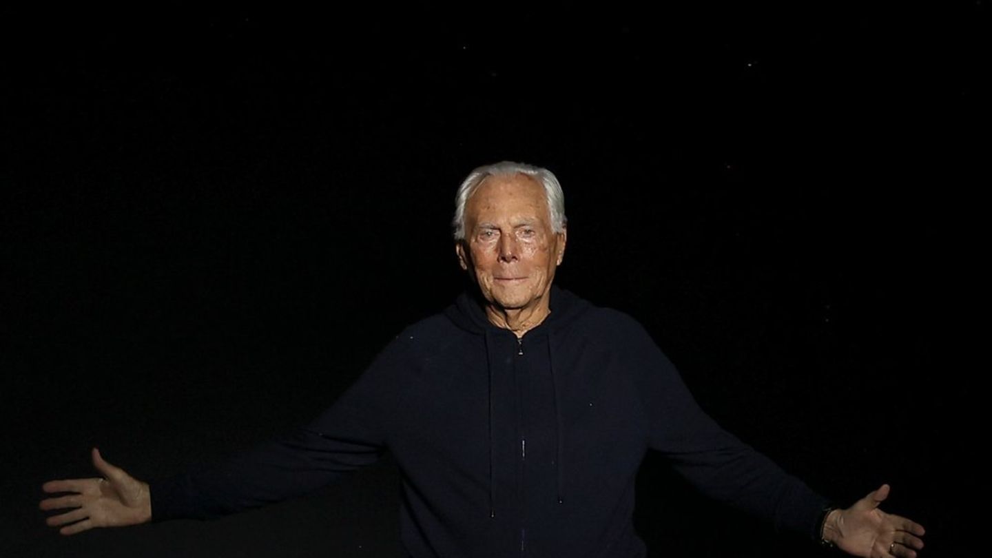 Giorgio Armani: Pokopan je u privatnom krugu