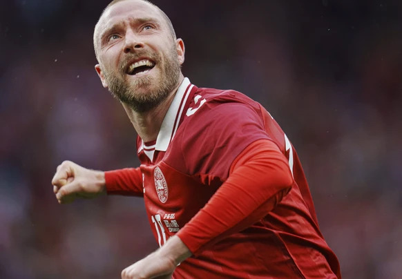 Wolfsburg obvezuje Dänen-Star Eriksen +++ FCSG daje napadaču Csoboth