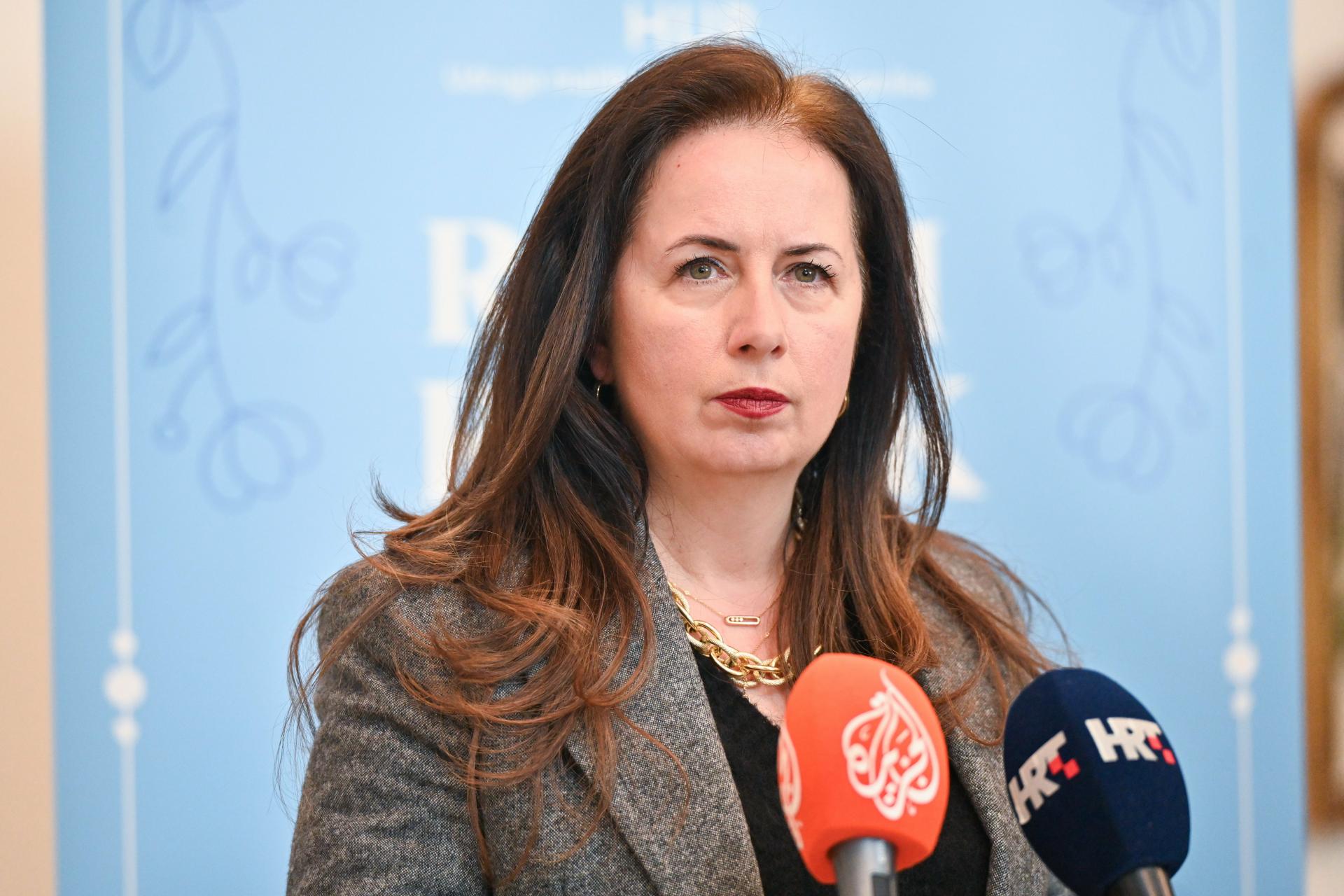 Poslodavci o Vladinoj ekonomskoj politici: ‘Male trgovine ne mogu preživjeti neradne nedjelje‘; otkrili što im još smeta